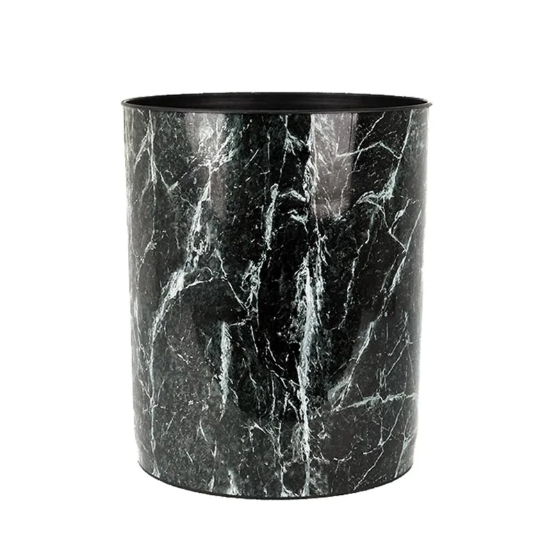 Pengacuan Suntikan Tong Sampah Dalam Label Acuan