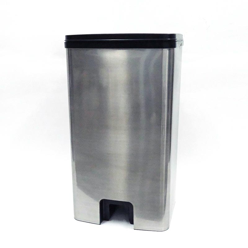 Pengacuan Suntikan Bekas Sisa Dalam Label Acuan