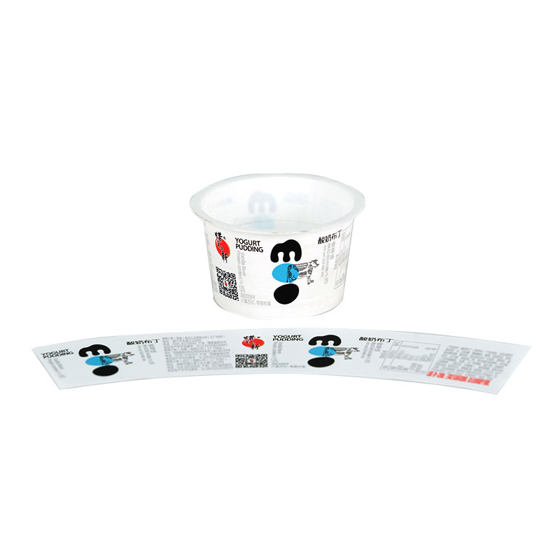 Pengacuan Suntikan Cawan Yogurt Dalam Label Acuan